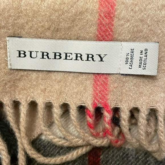 Auth Burberry 💯 Cashmere Nova Check Scarf Camel Black Red - Picture 10 of 10